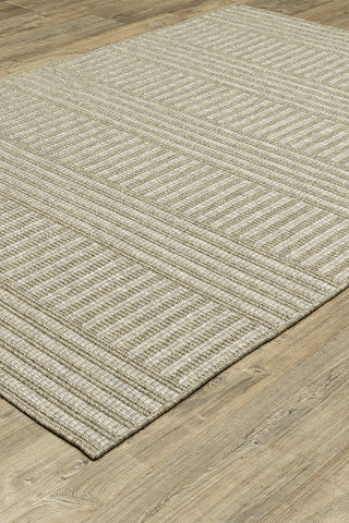 100% Polypropylene Vintage  Indoor/Outdoor Area Rug