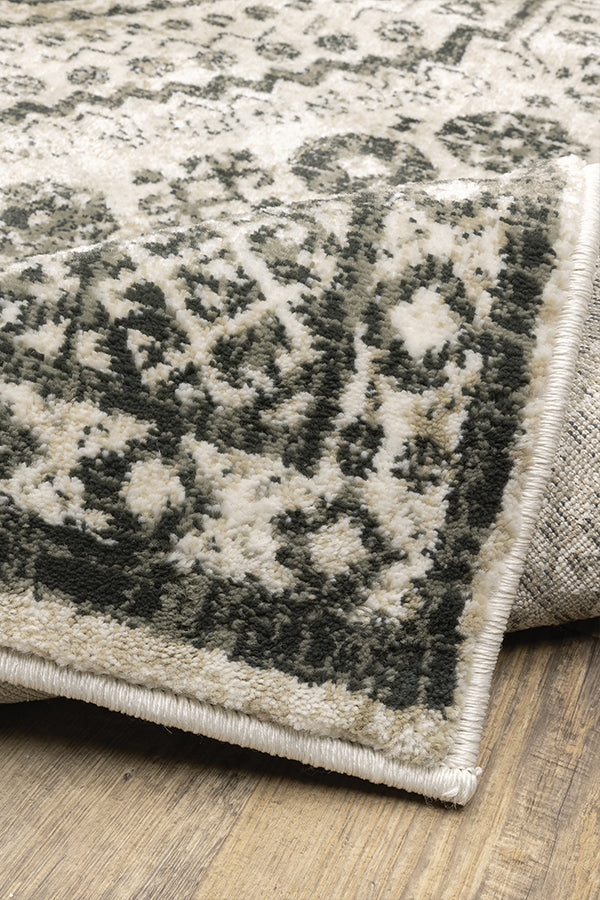 100% Polypropylene Vintage  Indoor Area Rug