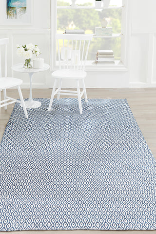 100% PET/Recycled Plastic Rectangle Indoor/Outdoor Area Rug