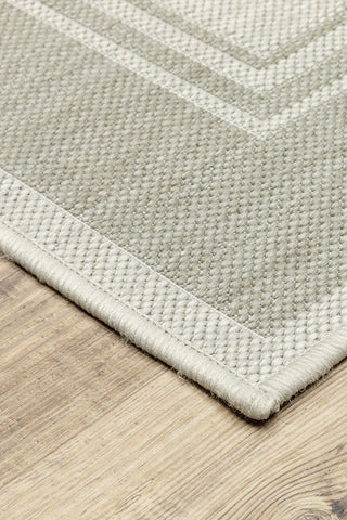 100% Polypropylene Vintage  Indoor/Outdoor Area Rug