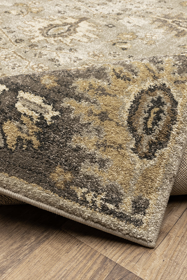 100% Polypropylene Vintage  Indoor Area Rug