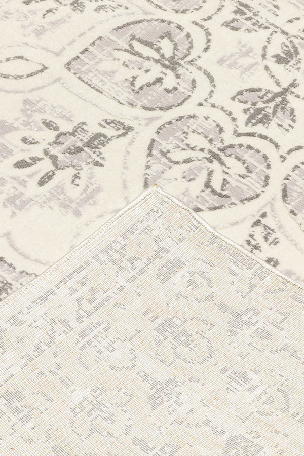 70% Polypropylene, 30% Polyester Vintage 30% Indoor Area Rug