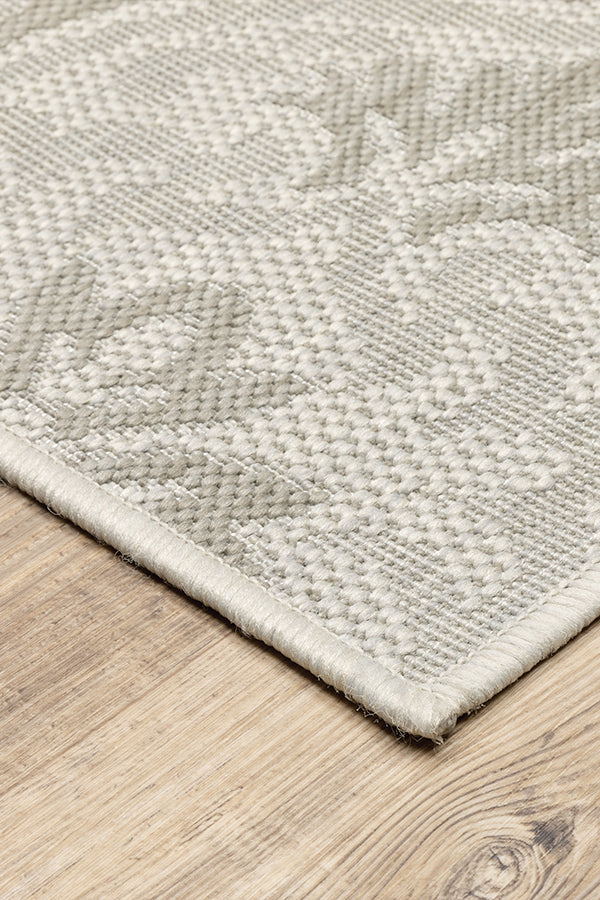 100% Polypropylene Vintage  Indoor/Outdoor Area Rug