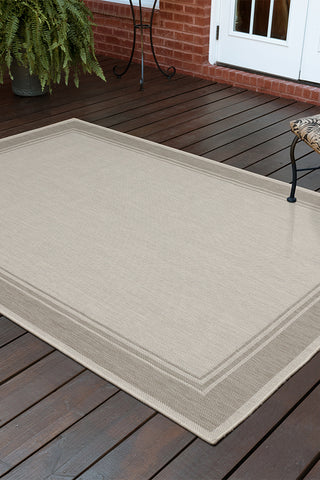 100% Polypropylene Vintage  Indoor/Outdoor Area Rug