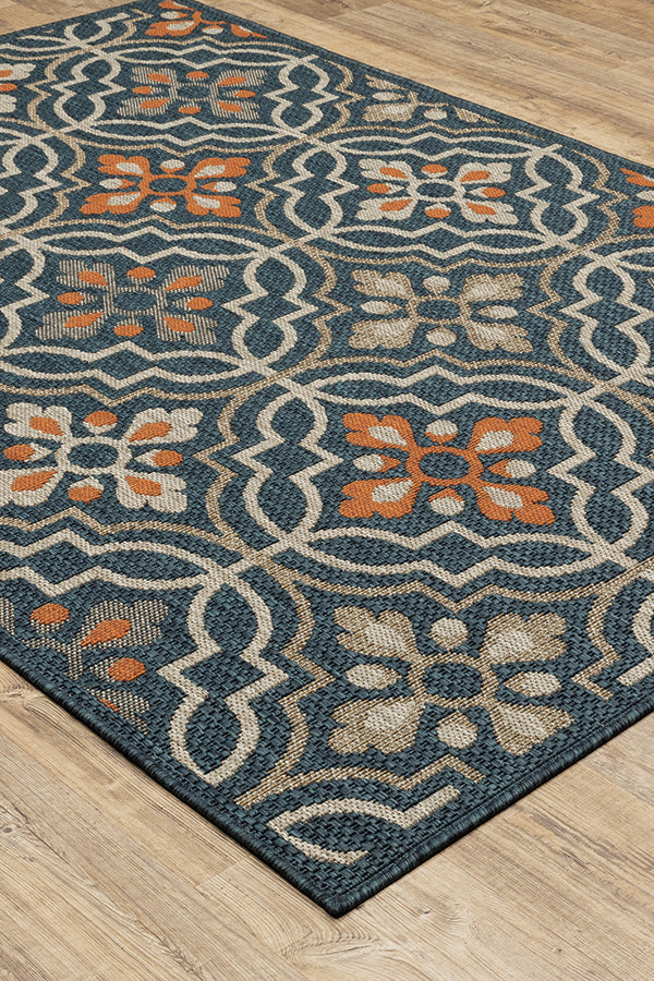 100% Polypropylene Vintage  Indoor/Outdoor Area Rug