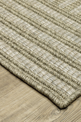 100% Polypropylene Vintage  Indoor/Outdoor Area Rug