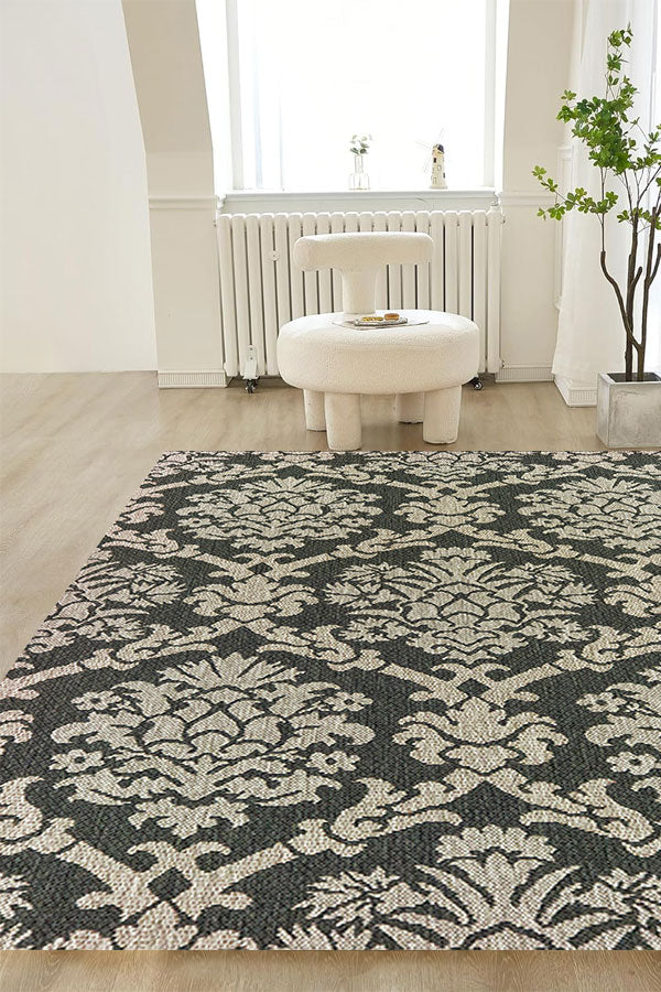 100% Polypropylene Vintage  Indoor/Outdoor Area Rug