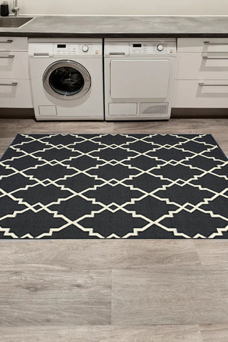 100% Polypropylene Vintage  Indoor/Outdoor Area Rug